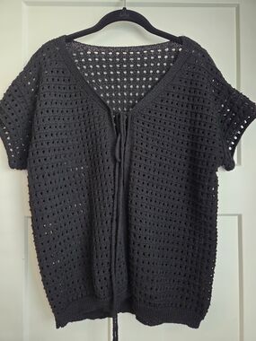 0064.  Black Crochet Openwork Short Sleeve Cardigan